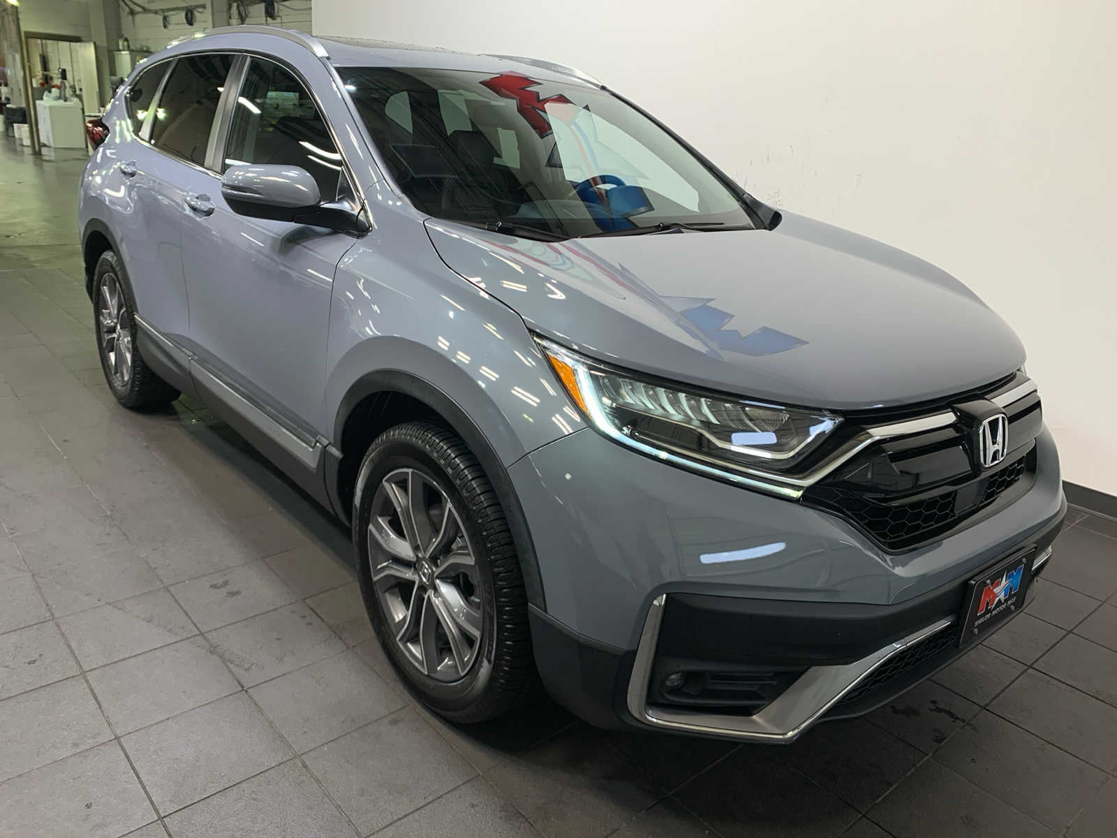 2020 Honda CR-V Touring photo 2