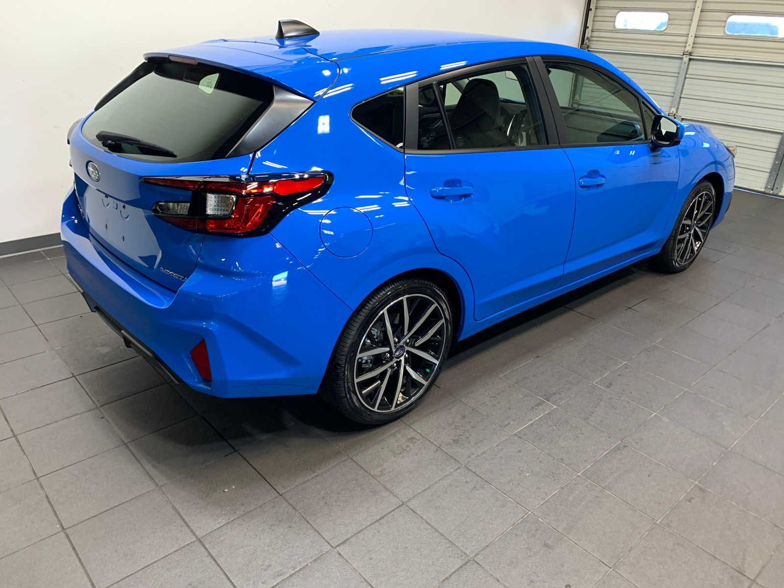 2025 Subaru Impreza Sport photo 3