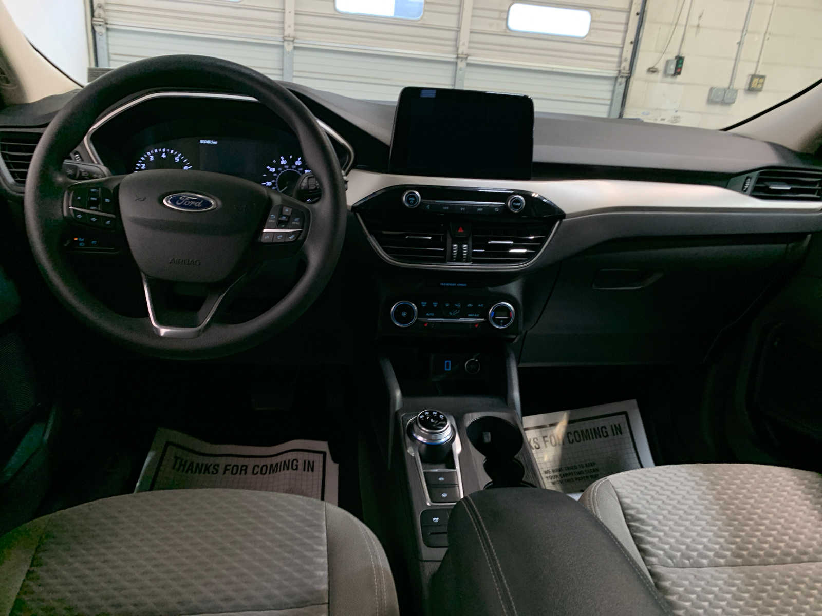 2020 Ford Escape SE photo 2