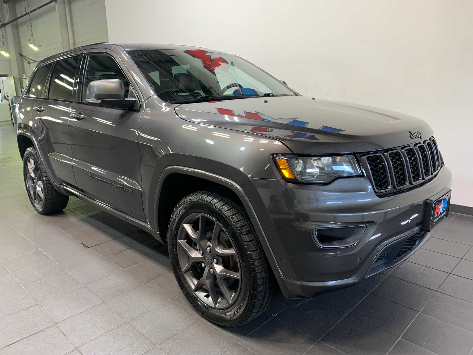 2021 Jeep Grand Cherokee Limited photo 2