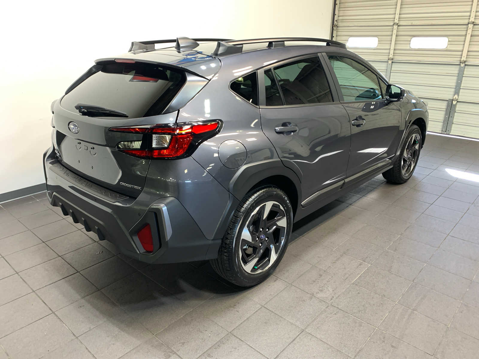 2025 Subaru Crosstrek Limited photo 2