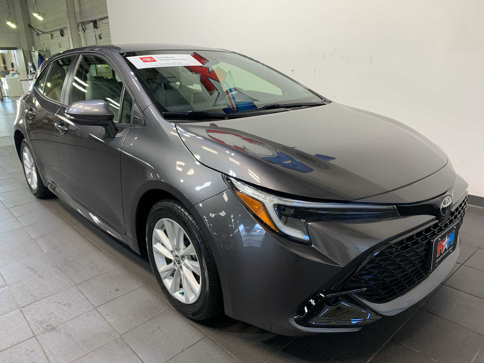 2023 Toyota Corolla SE photo 2