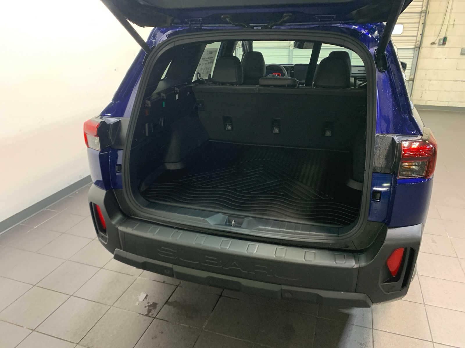 2026 Subaru Outback Limited - Photo 11