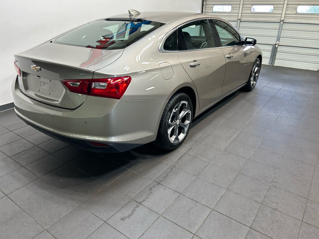 Used 2024 Chevrolet Malibu LT Sdn