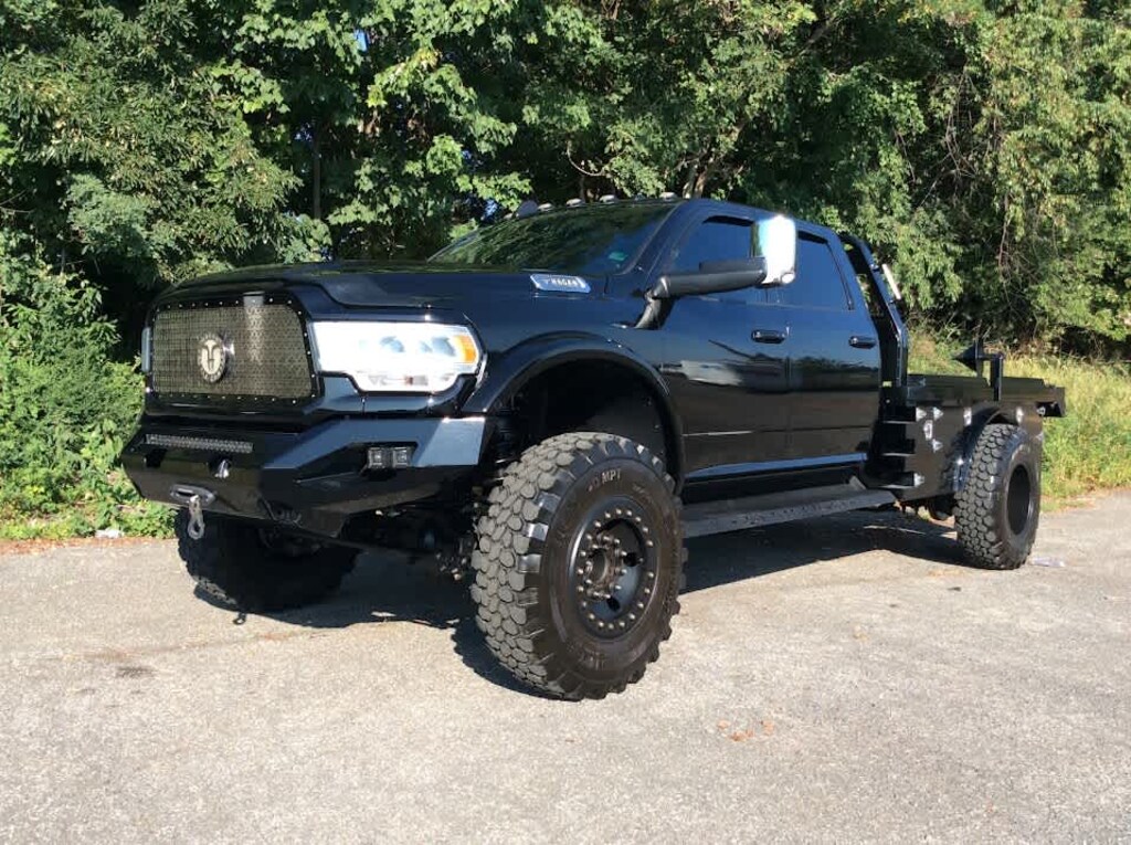 Used 2020 Ram 5500 Chassis Cab Laramie 4x4 Crew Cab 60 CA 173.4 WB 4x4 Crew Cab 60 CA 173.4 WB