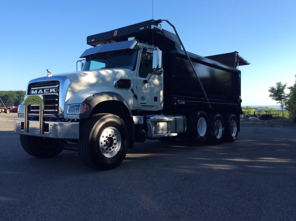 Used 2025 Mack Granite Dump Truck