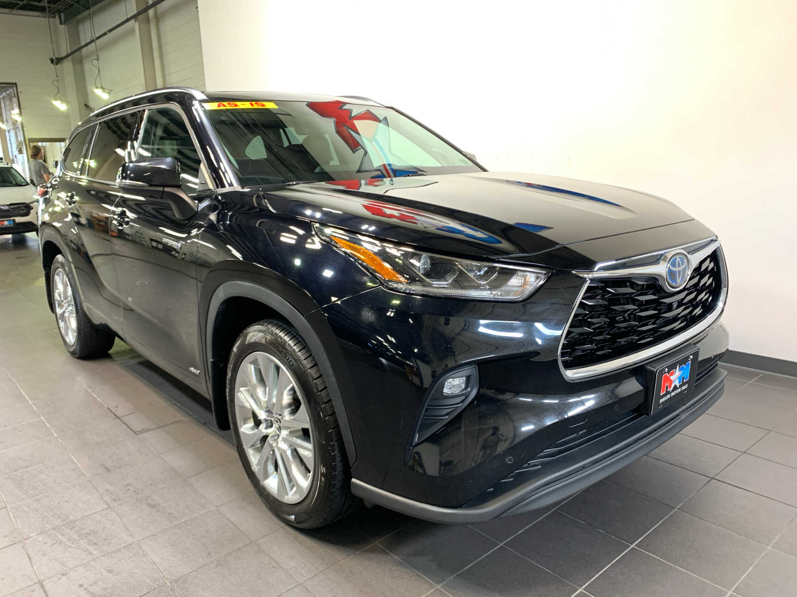 2021 Toyota Highlander Hybrid Limited photo 2