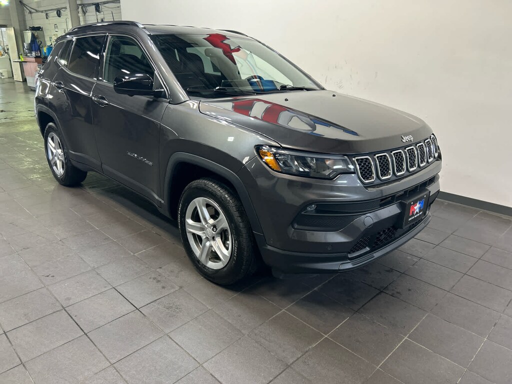 Used 2023 Jeep Compass Latitude 4x4