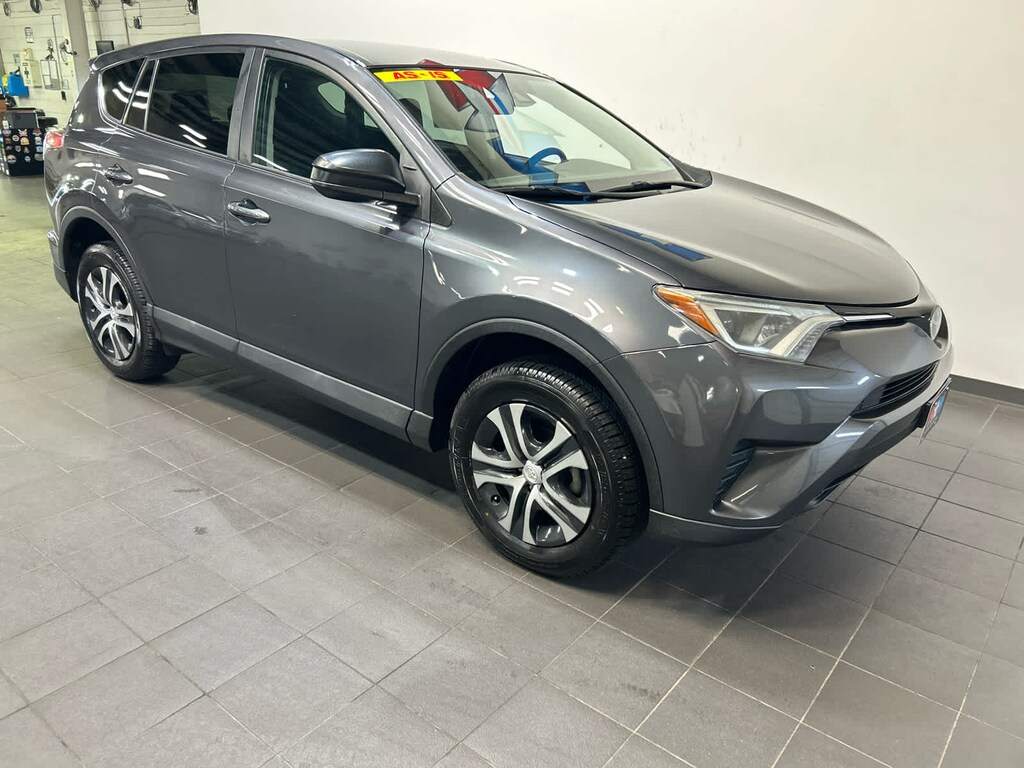 Used 2018 Toyota RAV4 LE AWD (Natl)