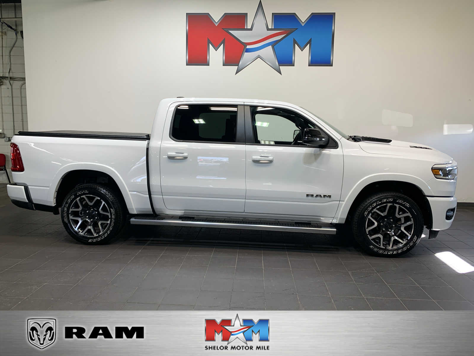 2025 Ram 1500 Laramie 4x4 Crew Cab 57 Box 4x4 Crew Cab 57 Box