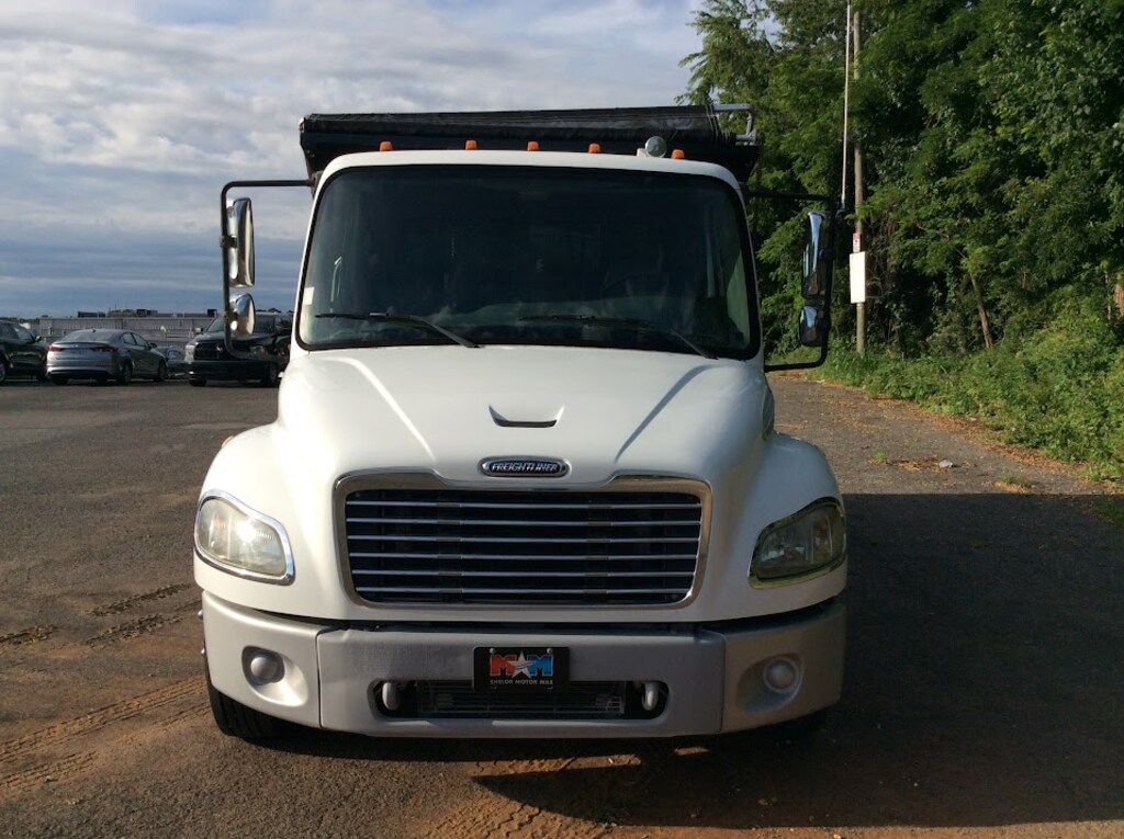 Used 2005 Freightliner M2 106 Dump Truck