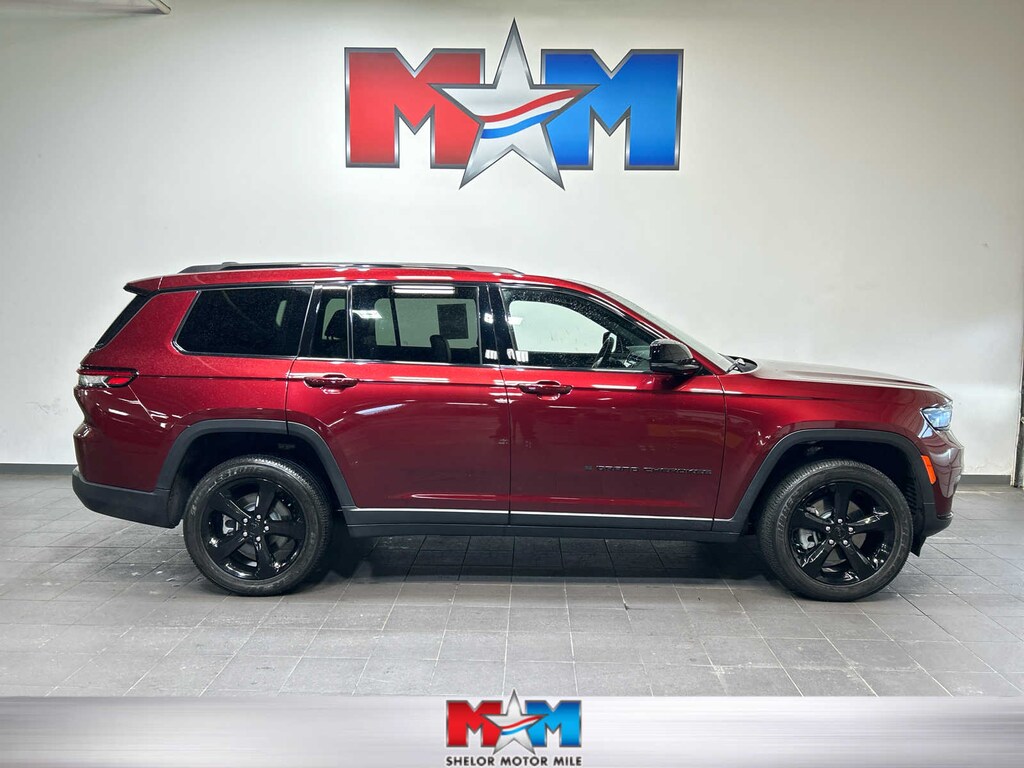 Used 2024 Jeep Grand Cherokee L Altitude X 4x4