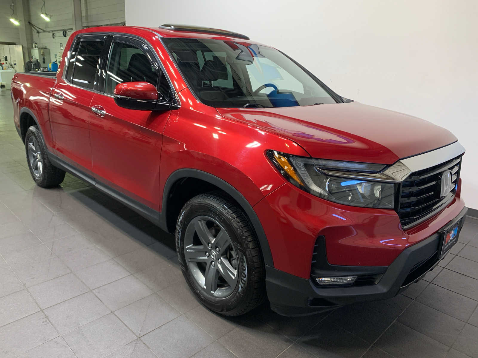 2023 Honda Ridgeline RTL-E photo 2