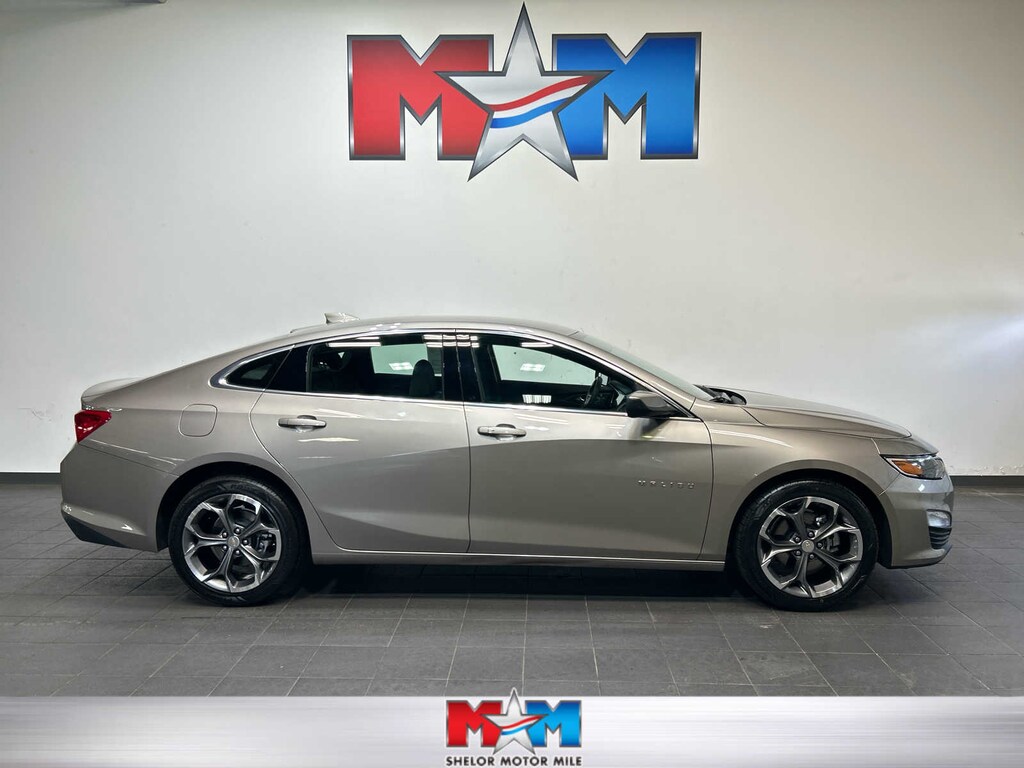 Used 2024 Chevrolet Malibu LT Sdn