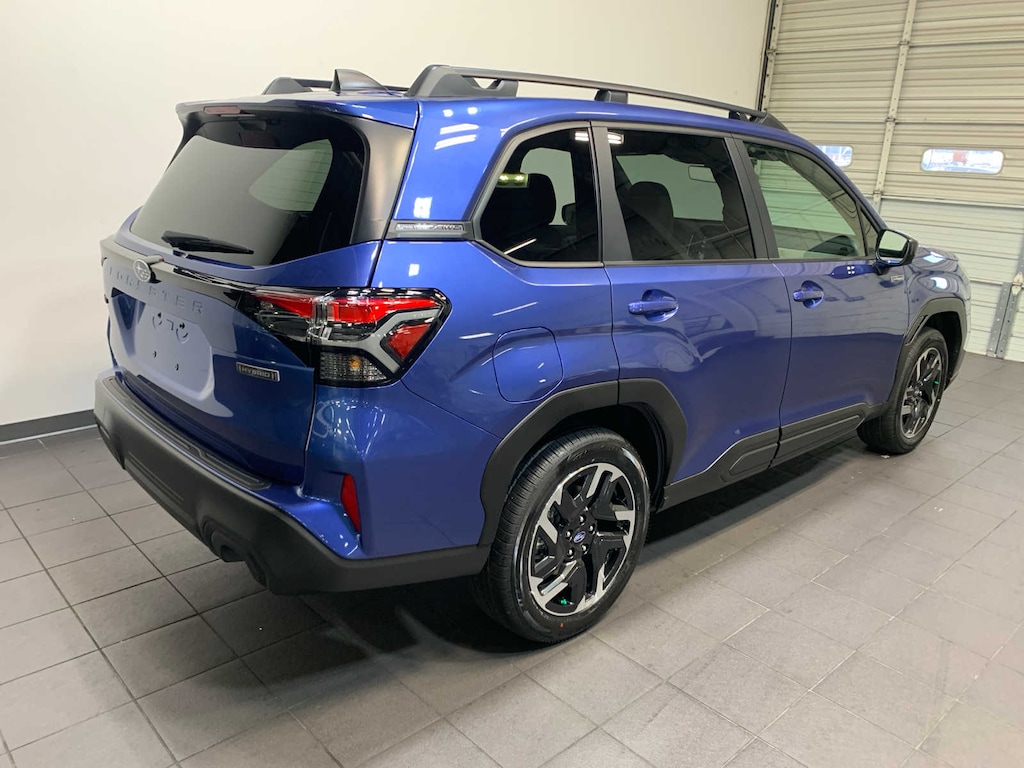 New 2025 Subaru Forester Hybrid Premium SUV