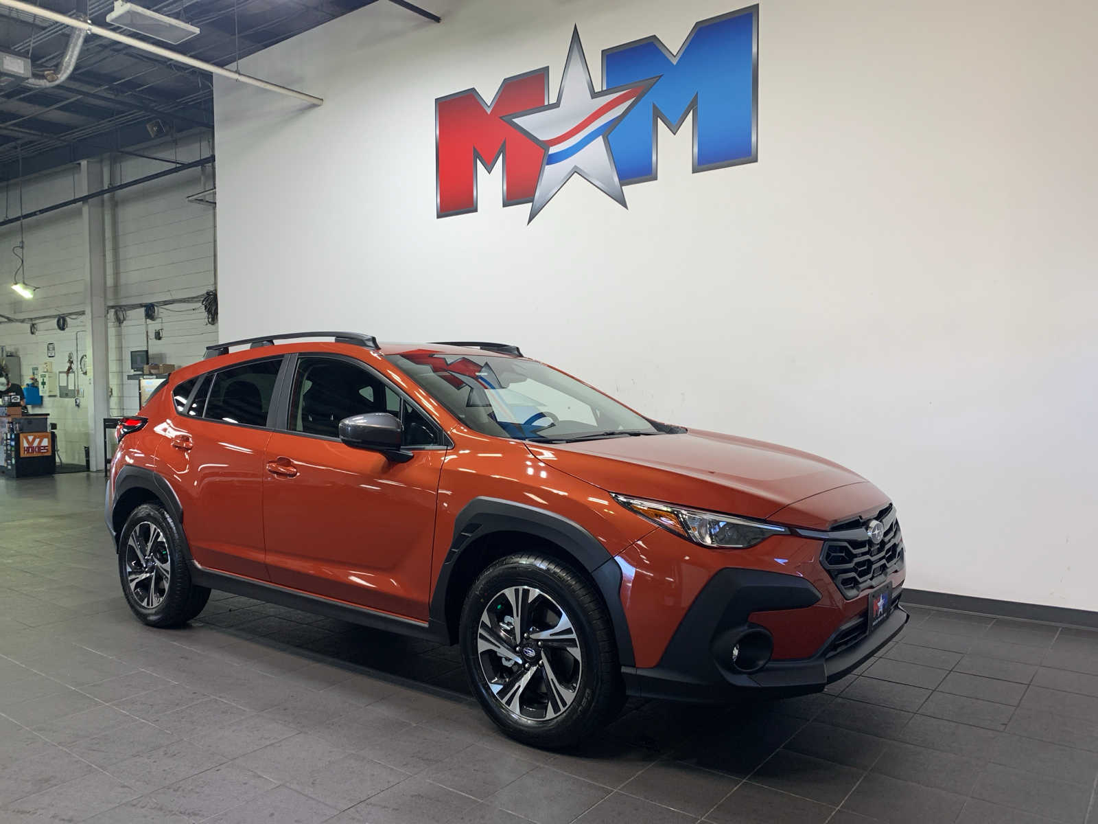 2025 Subaru Crosstrek Premium photo 2