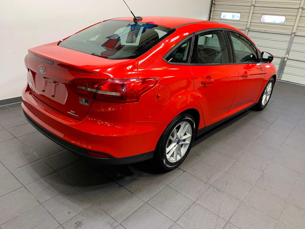 Used 2016 Ford Focus SE Sdn