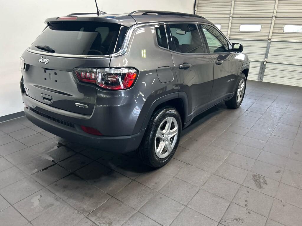 Used 2023 Jeep Compass Latitude 4x4