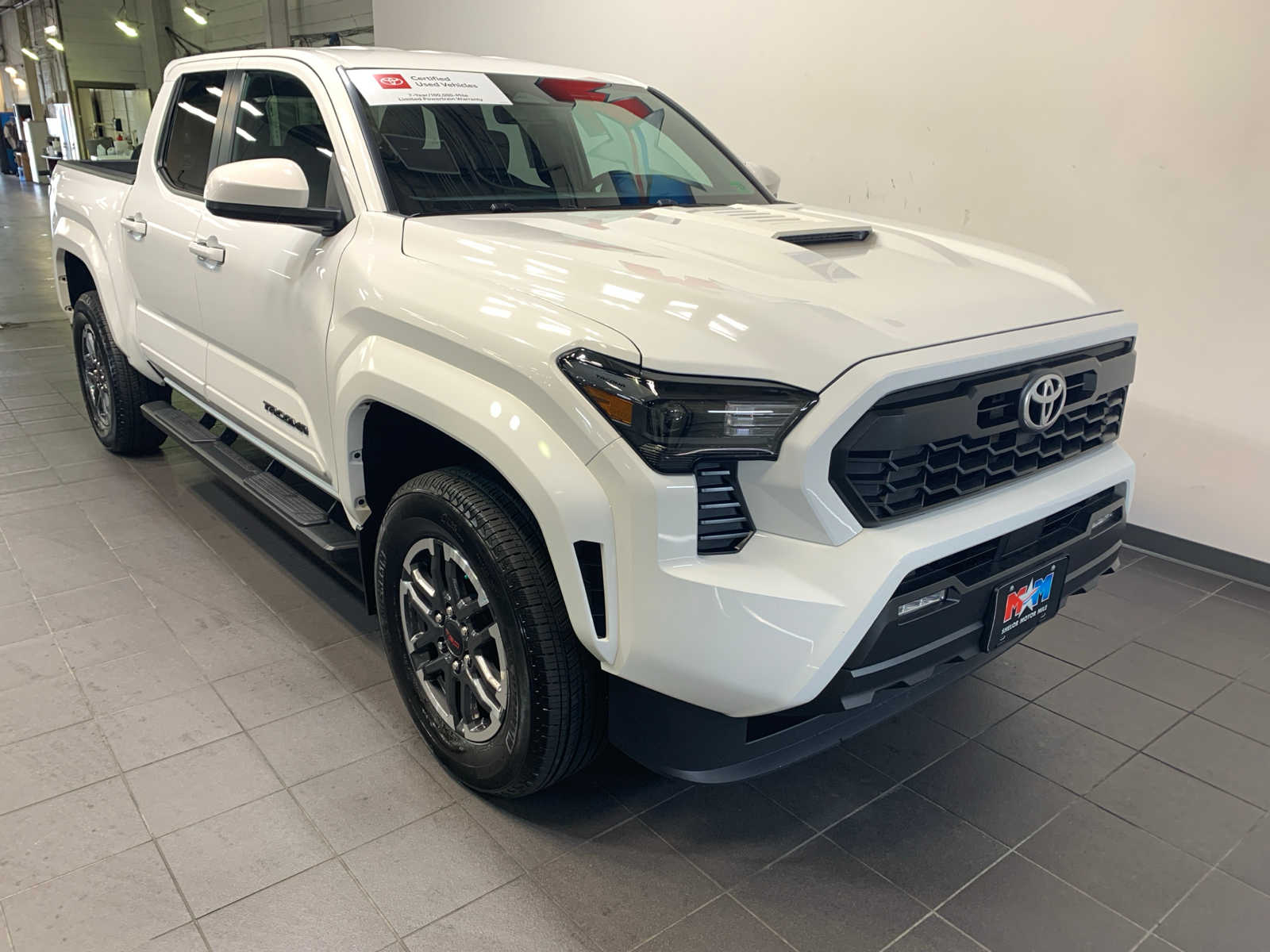 2024 Toyota Tacoma TRD Sport Double Cab photo 2