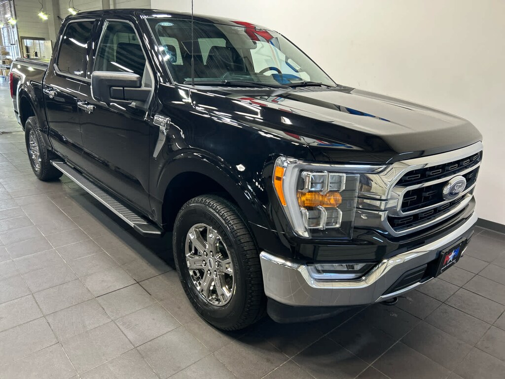 Used 2023 Ford F-150 XLT 4WD Supercrew 5.5 Box 4WD SuperCrew 5.5 Box