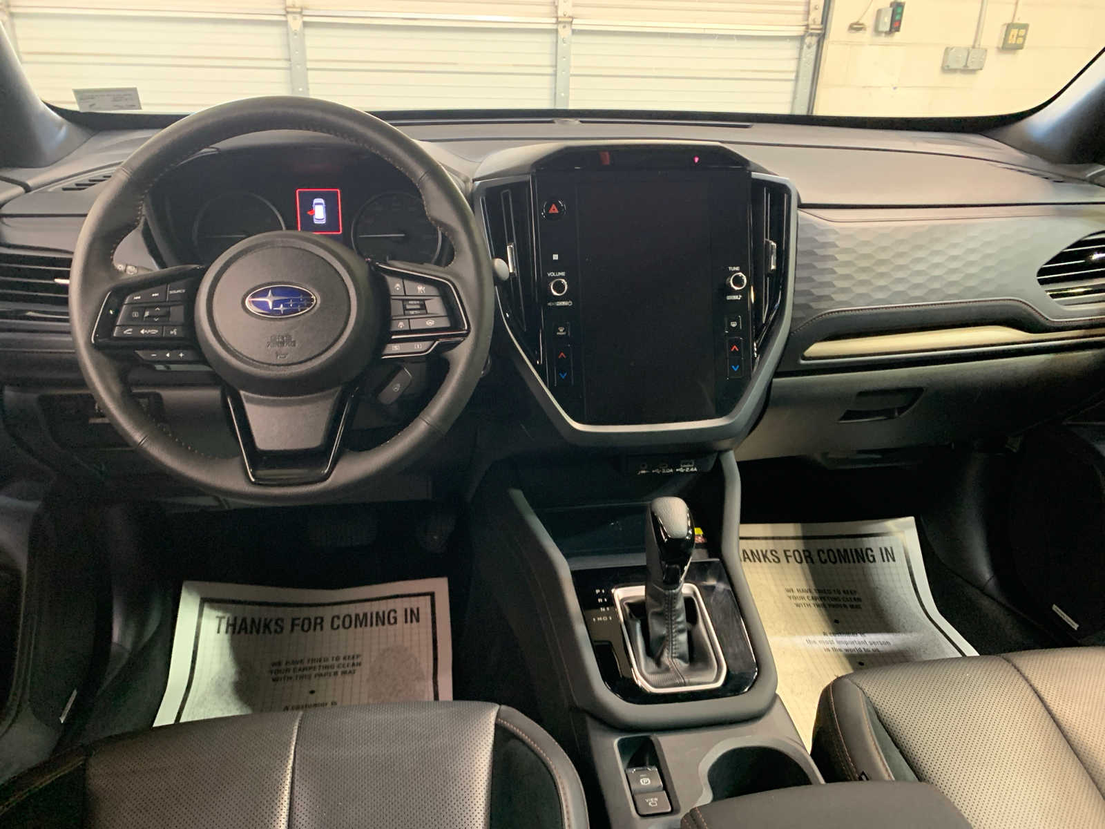 2025 Subaru Forester Touring photo 4