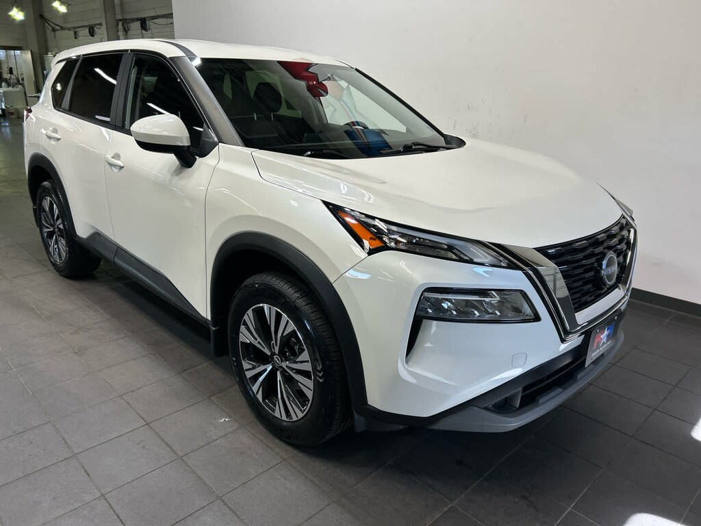 Used 2023 Nissan Rogue SV AWD