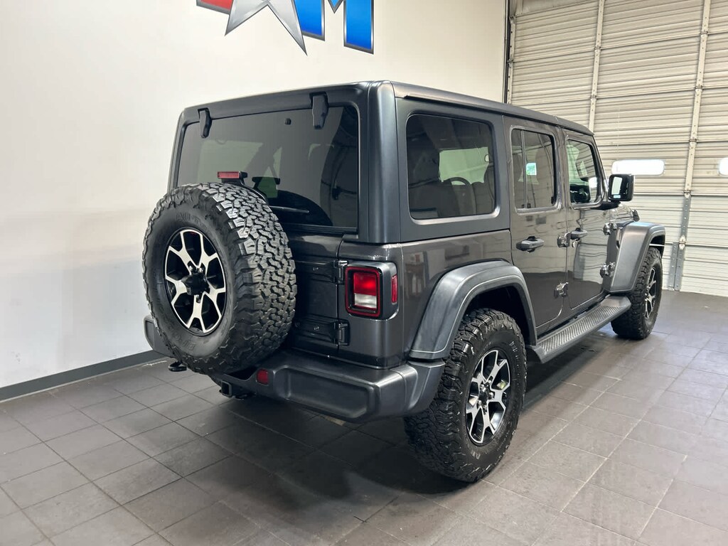 Used 2018 Jeep Wrangler Unlimited Sport S 4x4