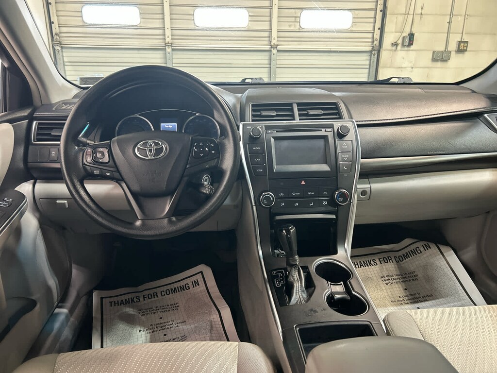 Used 2017 Toyota Camry LE Auto (Natl)