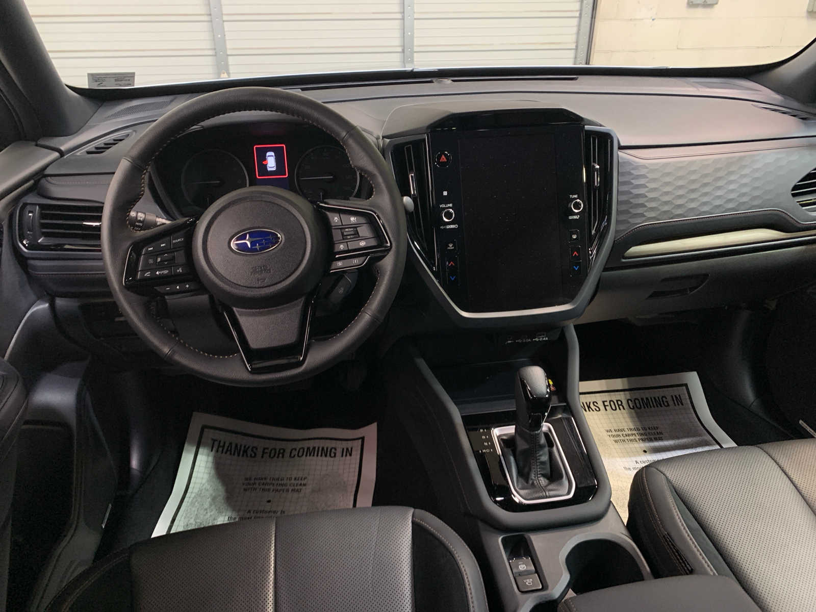 2025 Subaru Forester Touring photo 4