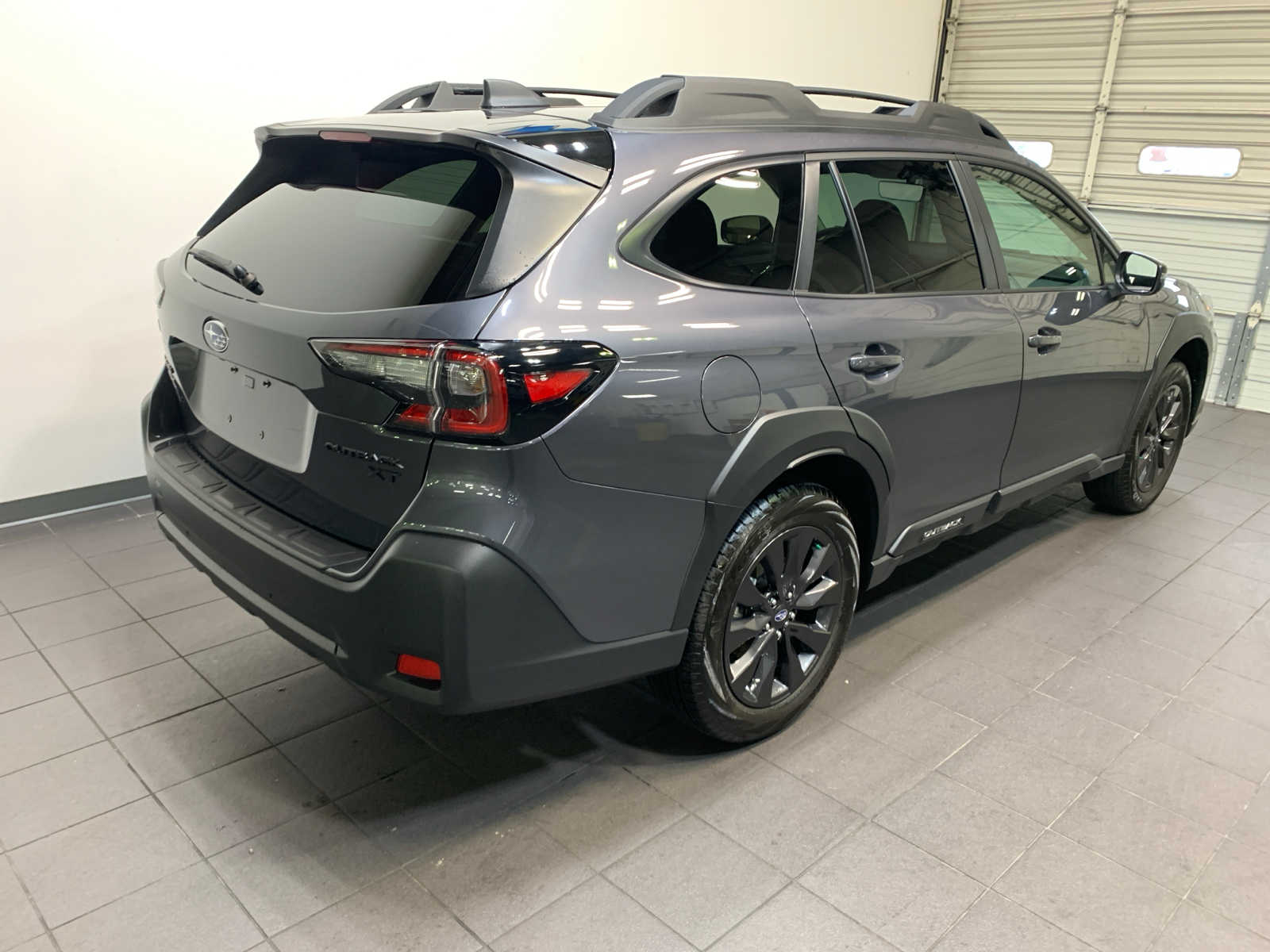 2025 Subaru Outback Onyx Edition XT photo 3