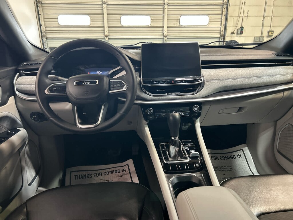 Used 2023 Jeep Compass Latitude 4x4