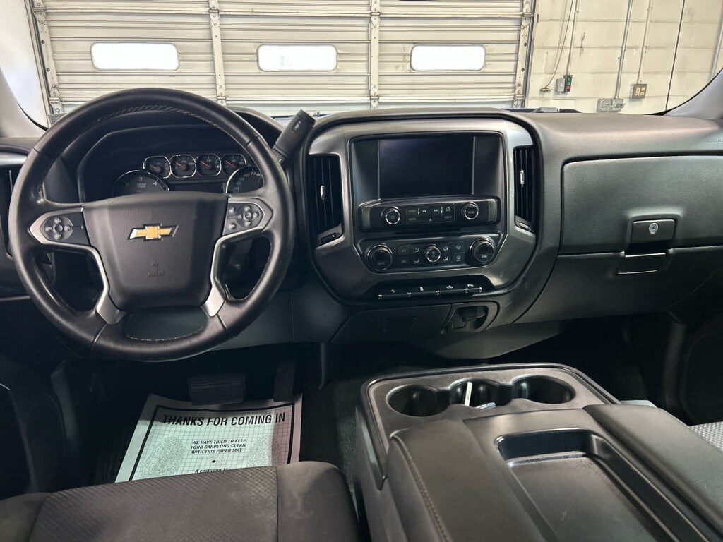 Used 2017 Chevrolet Silverado 1500 LT 4WD Crew Cab 143.5 4WD Crew Cab 143.5