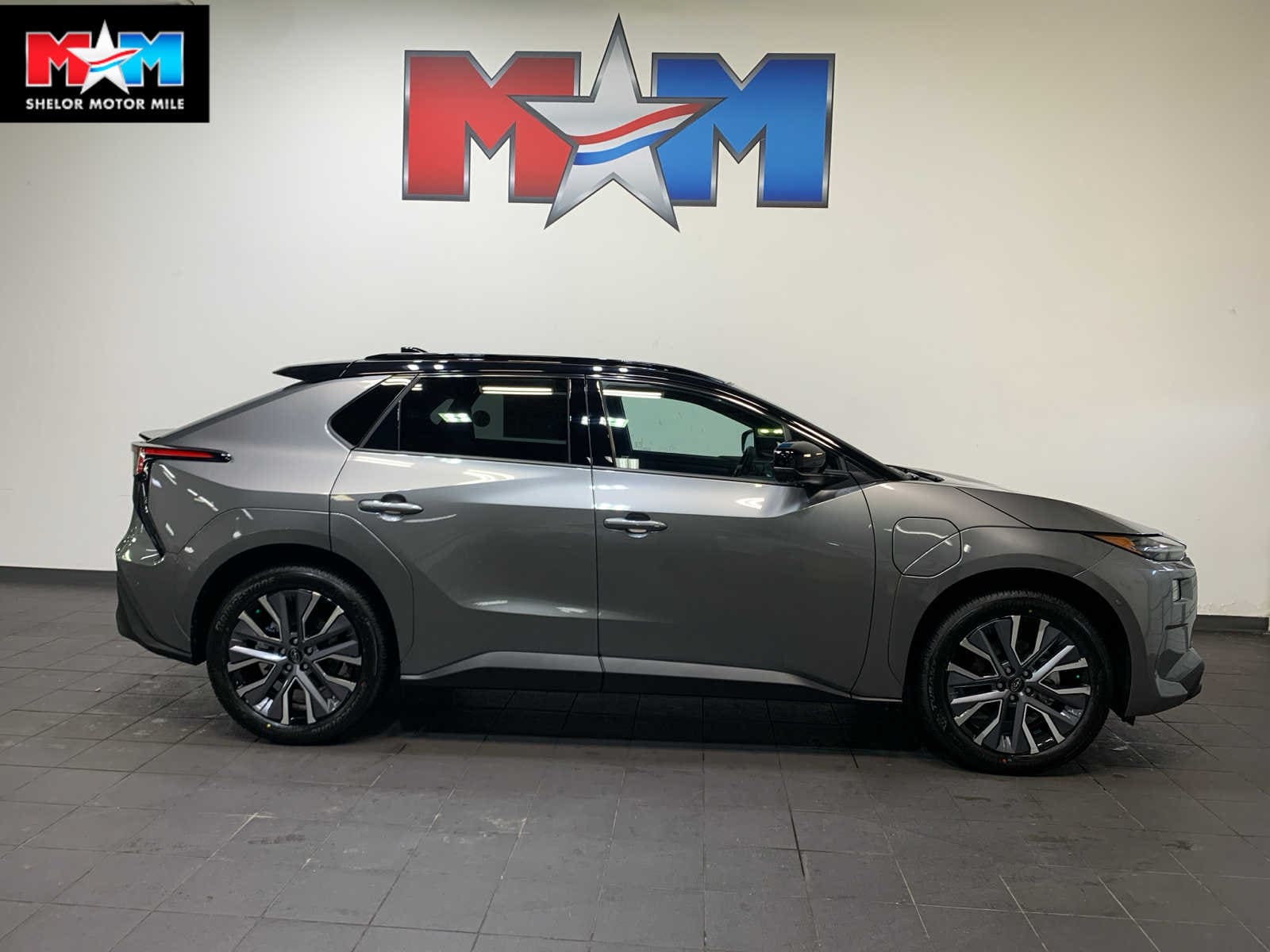 2026 Subaru Solterra Touring XT's photo