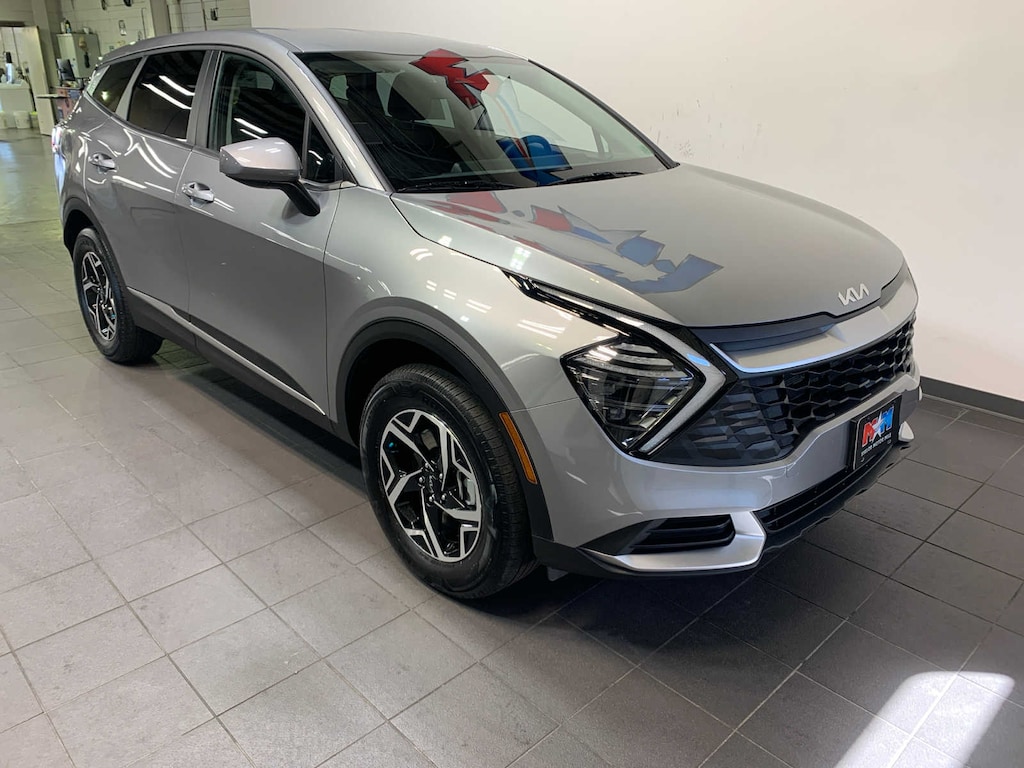 Used 2025 Kia Sportage LX AWD