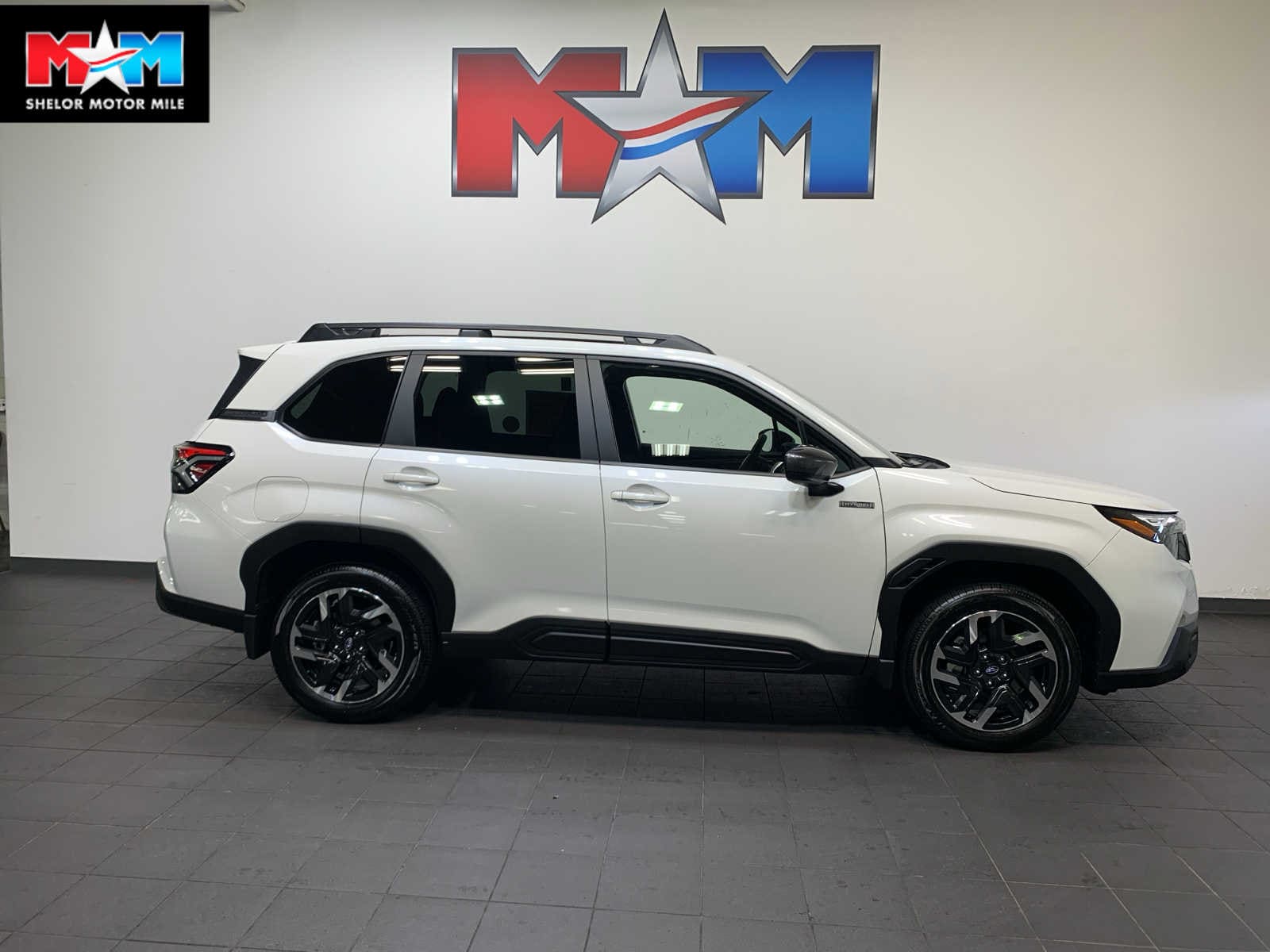 2025 Subaru Forester Premium's photo