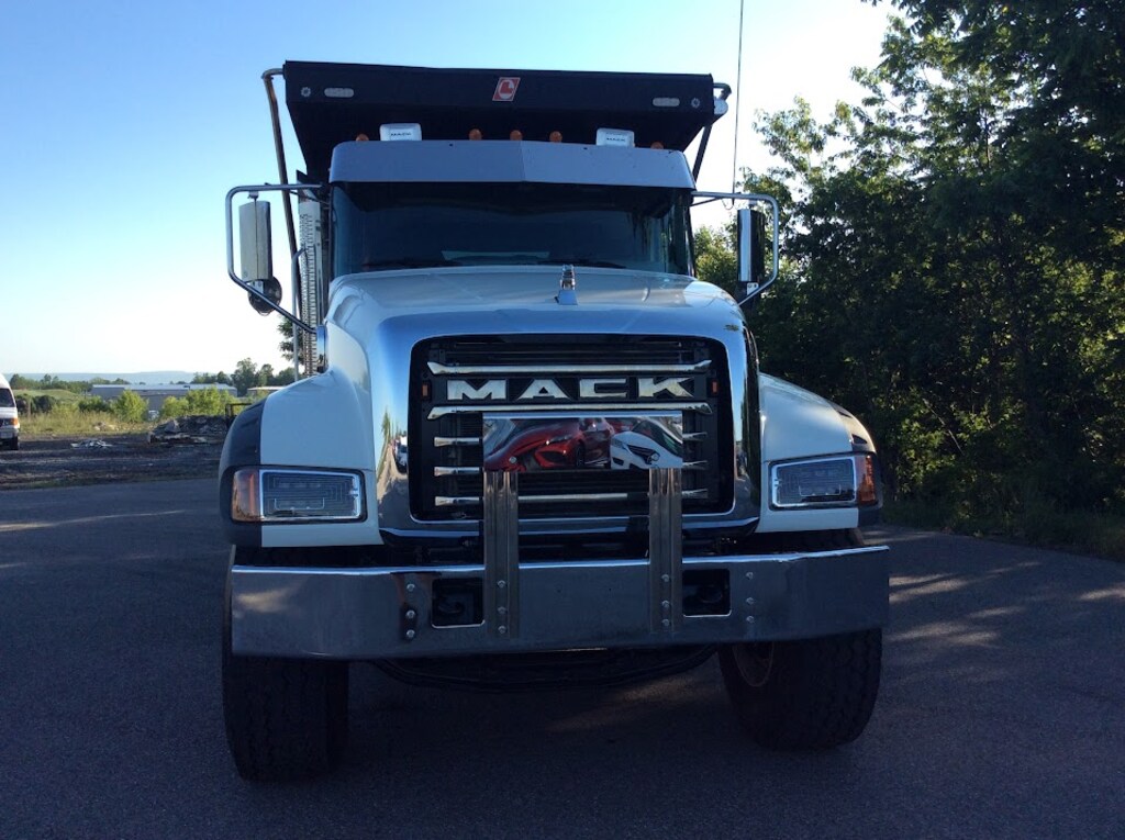 Used 2025 Mack Granite Dump Truck