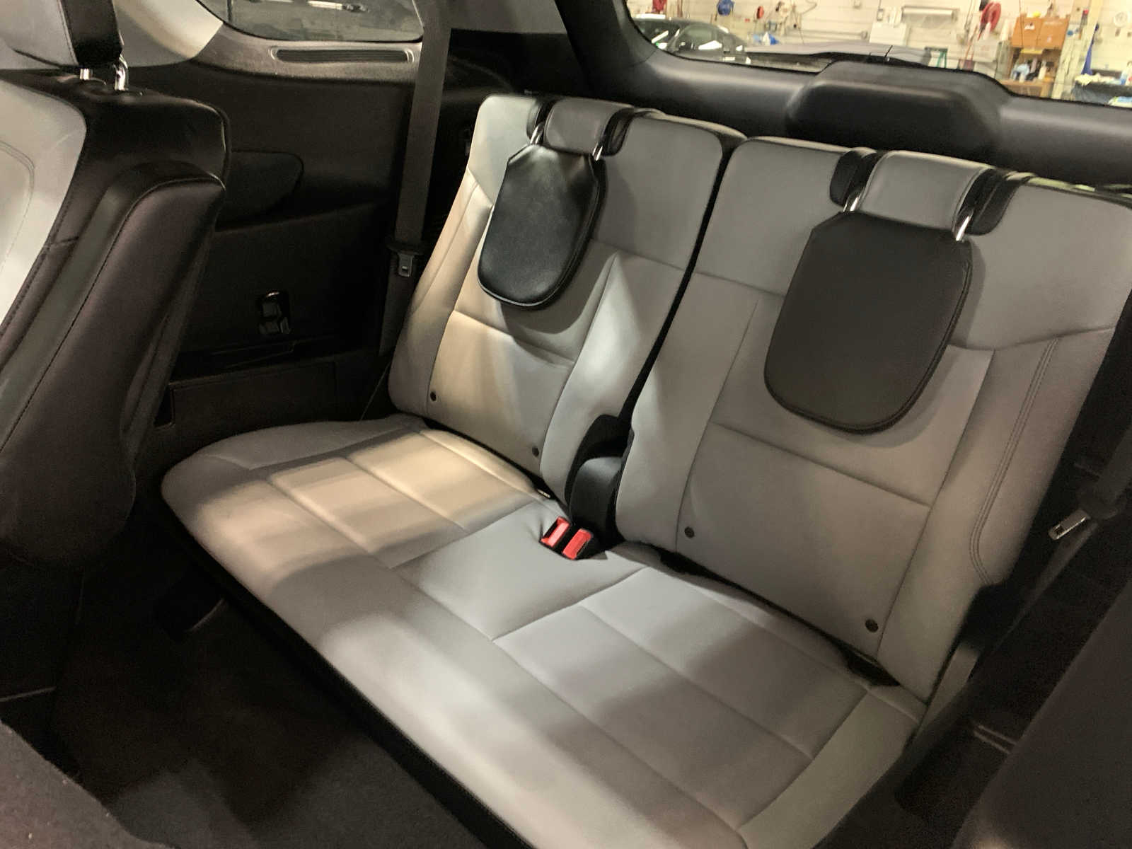 2021 Ford Explorer XLT photo 4