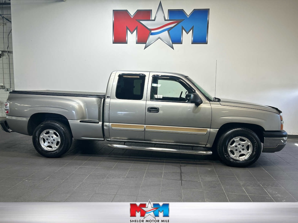 Used 2003 Chevrolet Silverado 1500 LS Ext Cab 157.5 WB Ext Cab 157.5 WB