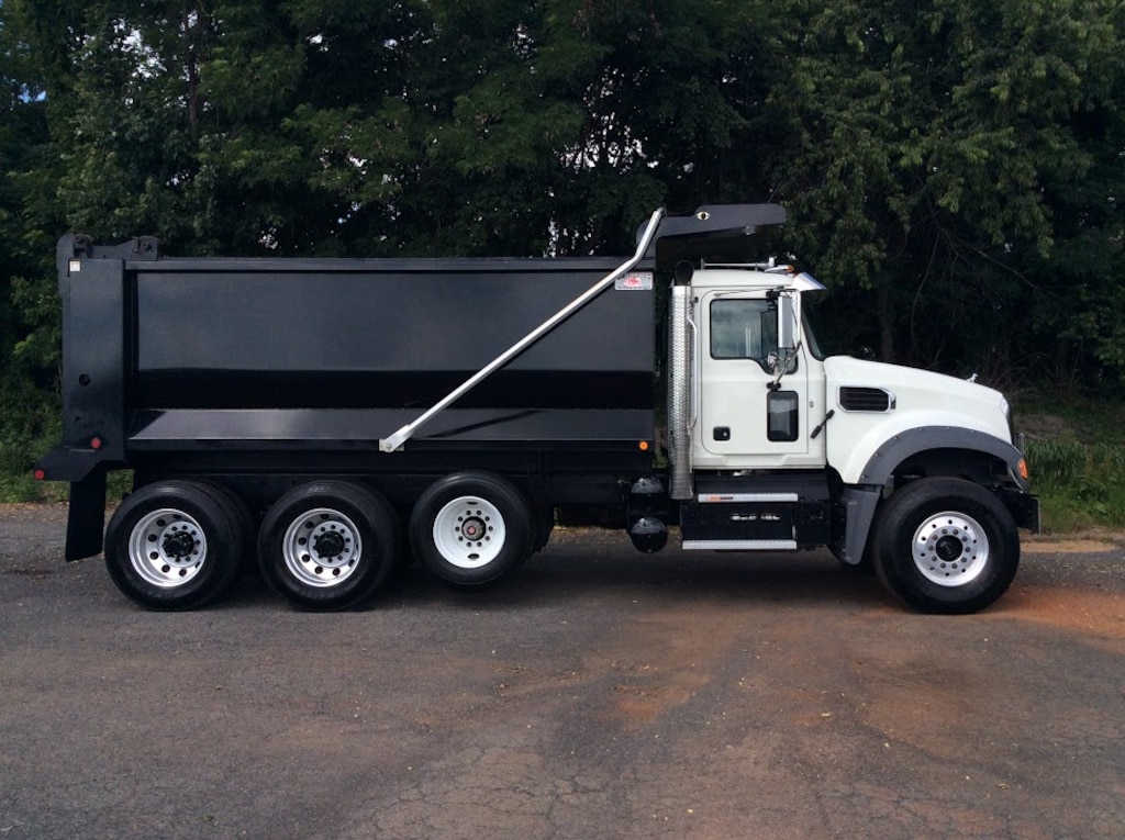 Used 2025 Mack Granite Dump Truck