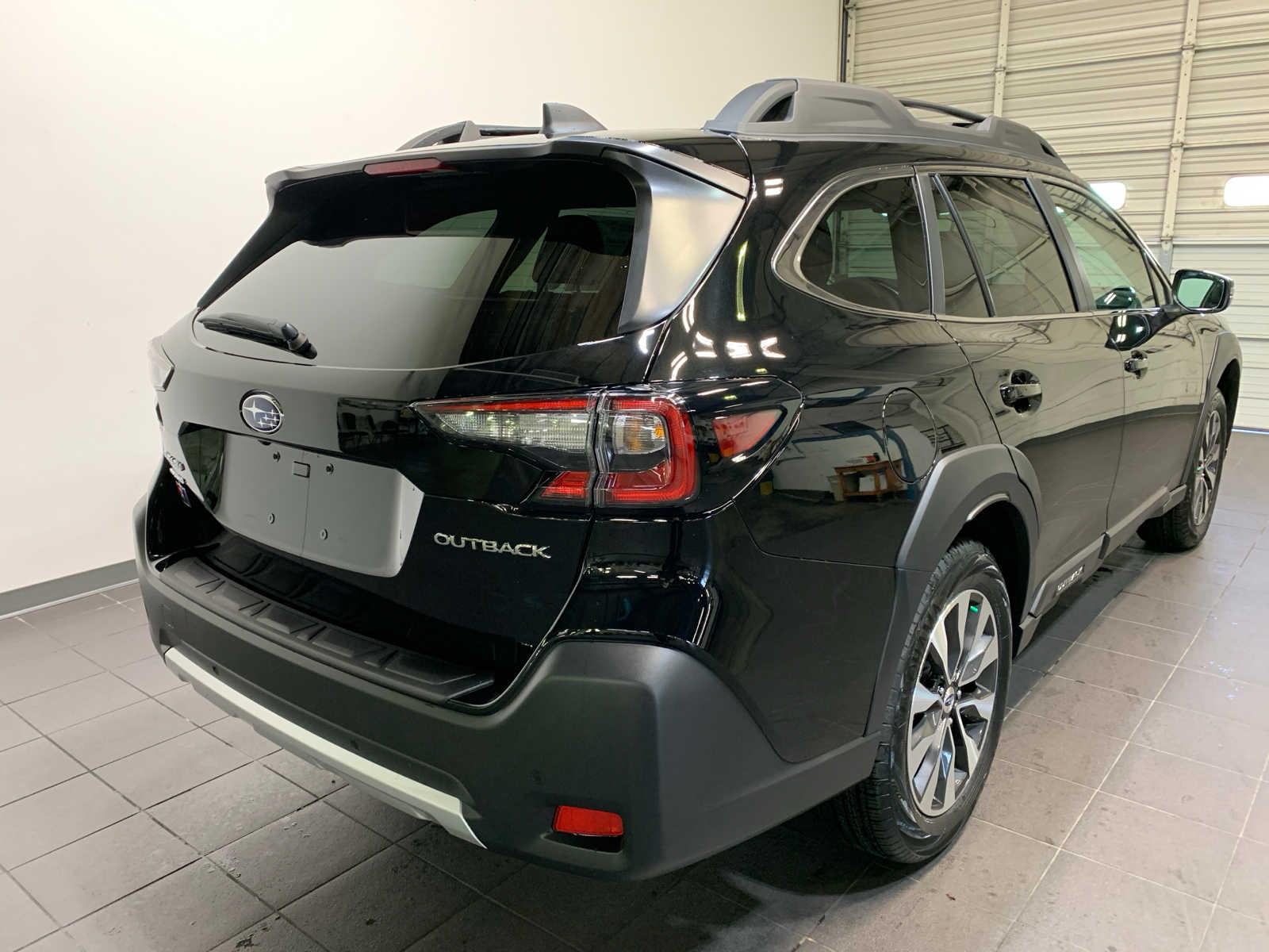 2025 Subaru Outback Limited photo 3