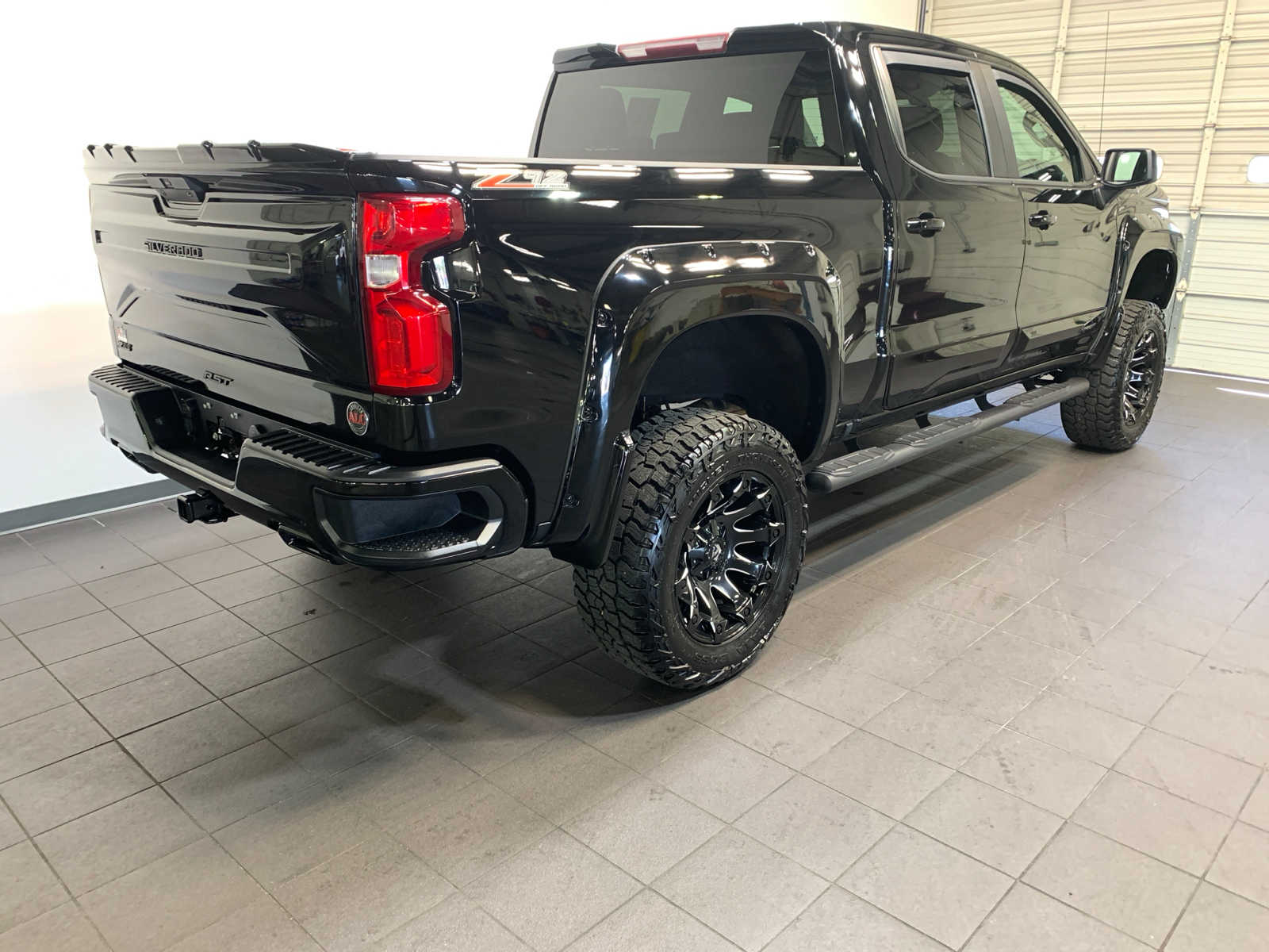 2022 Chevrolet Silverado 1500 RST photo 3