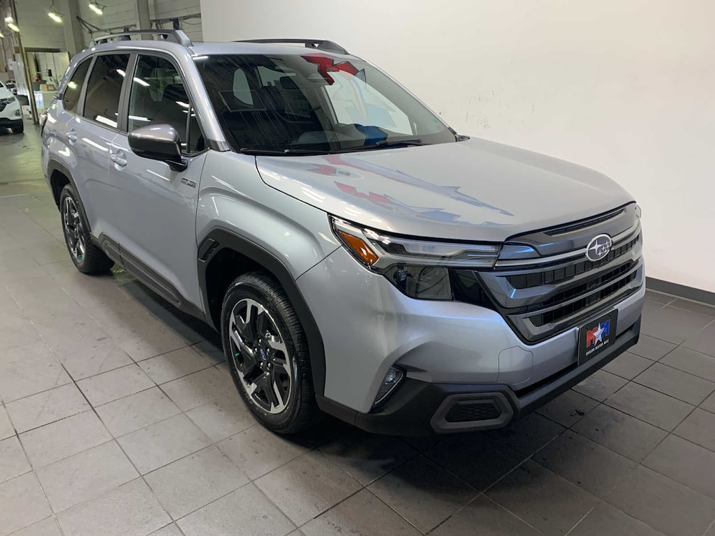 New 2025 Subaru Forester Limited Hybrid SUV