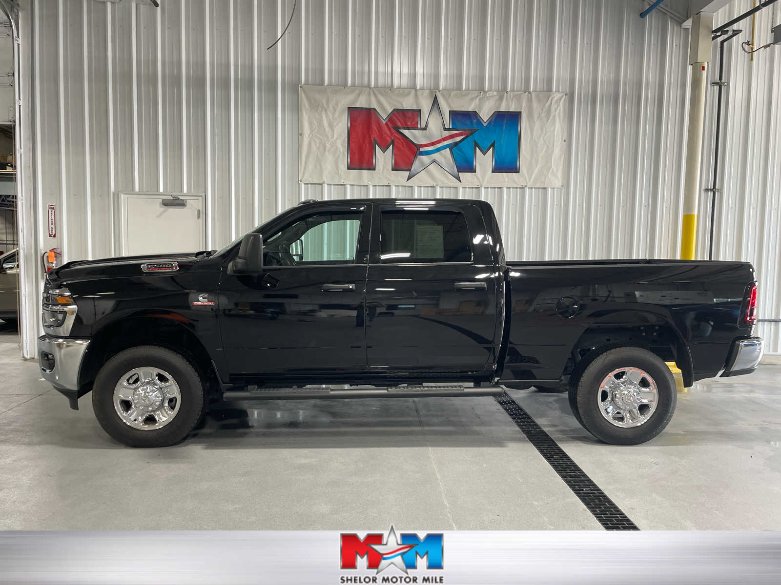 2025 RAM 2500 Pickup Tradesman