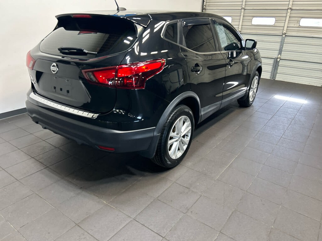 Used 2018 Nissan Rogue Sport S
