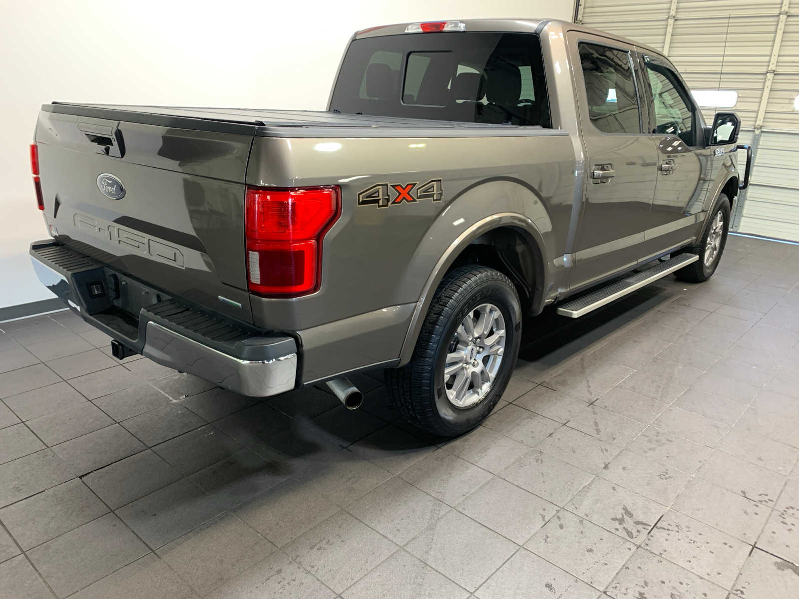 2020 Ford F-150 Lariat photo 3