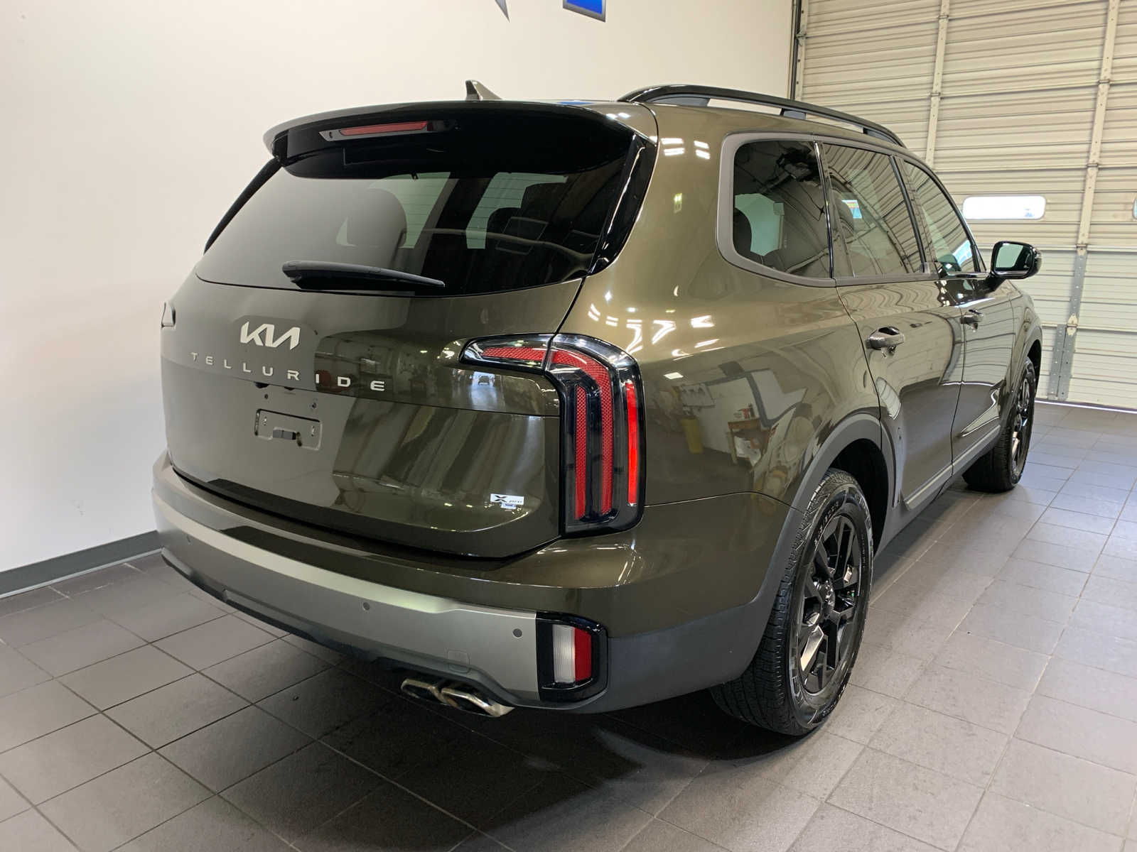 2023 Kia Telluride X-Pro photo 3