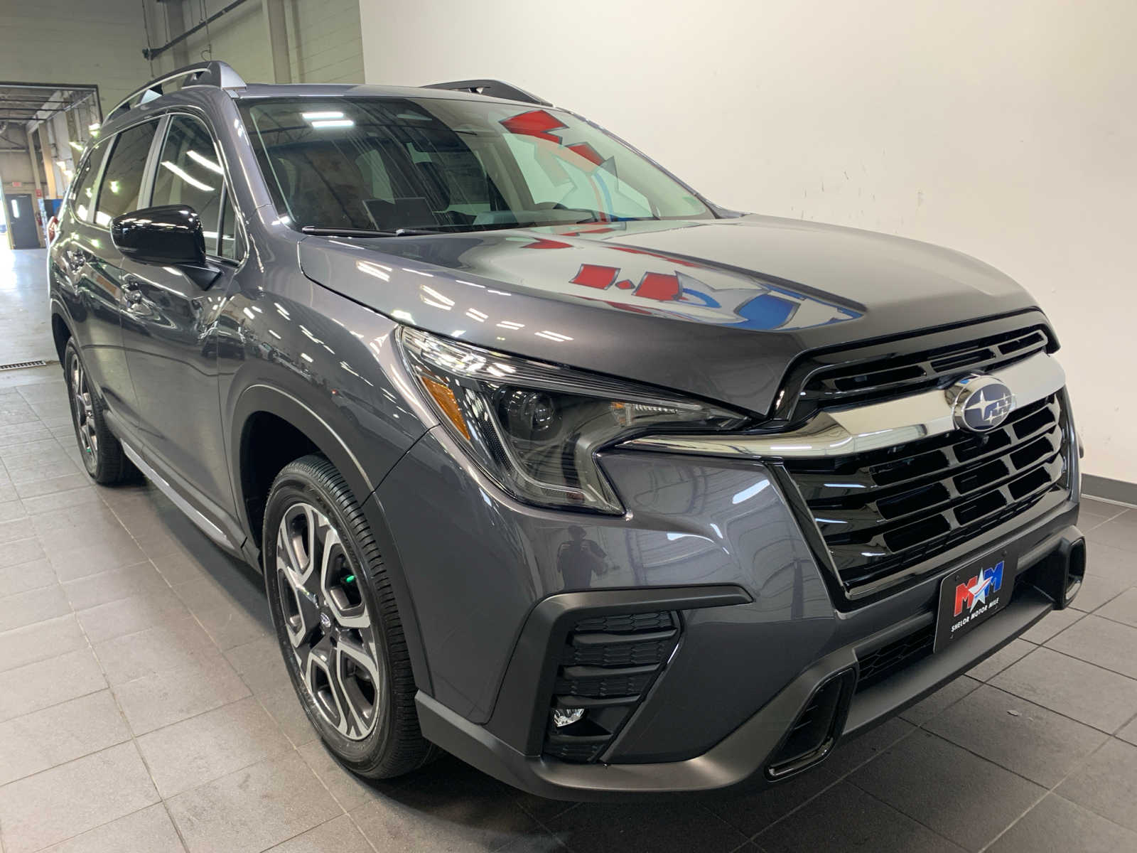 2025 Subaru Ascent Limited photo 2