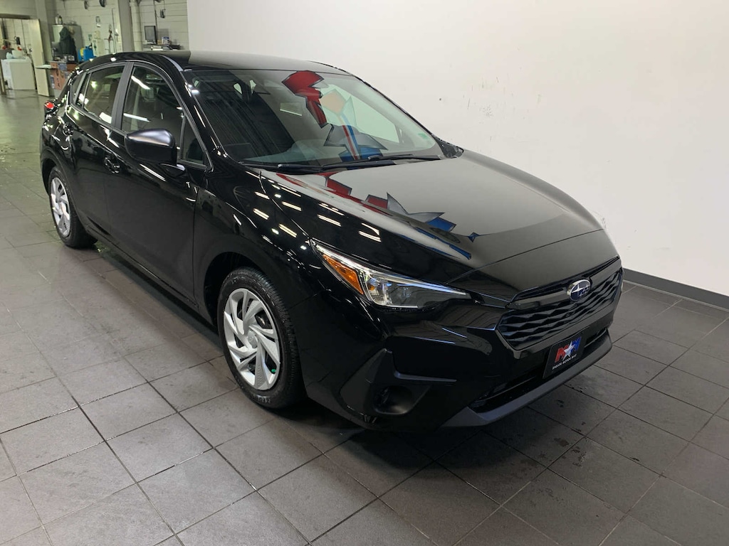 New 2025 Subaru Impreza Base 5-Door