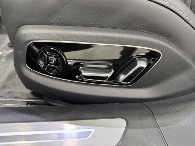 2026 Audi S8 Base - Photo 30