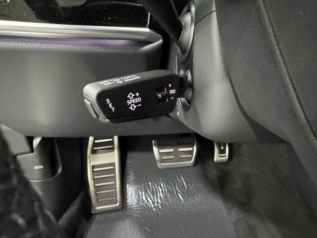 2026 Audi S8 Base - Photo 32